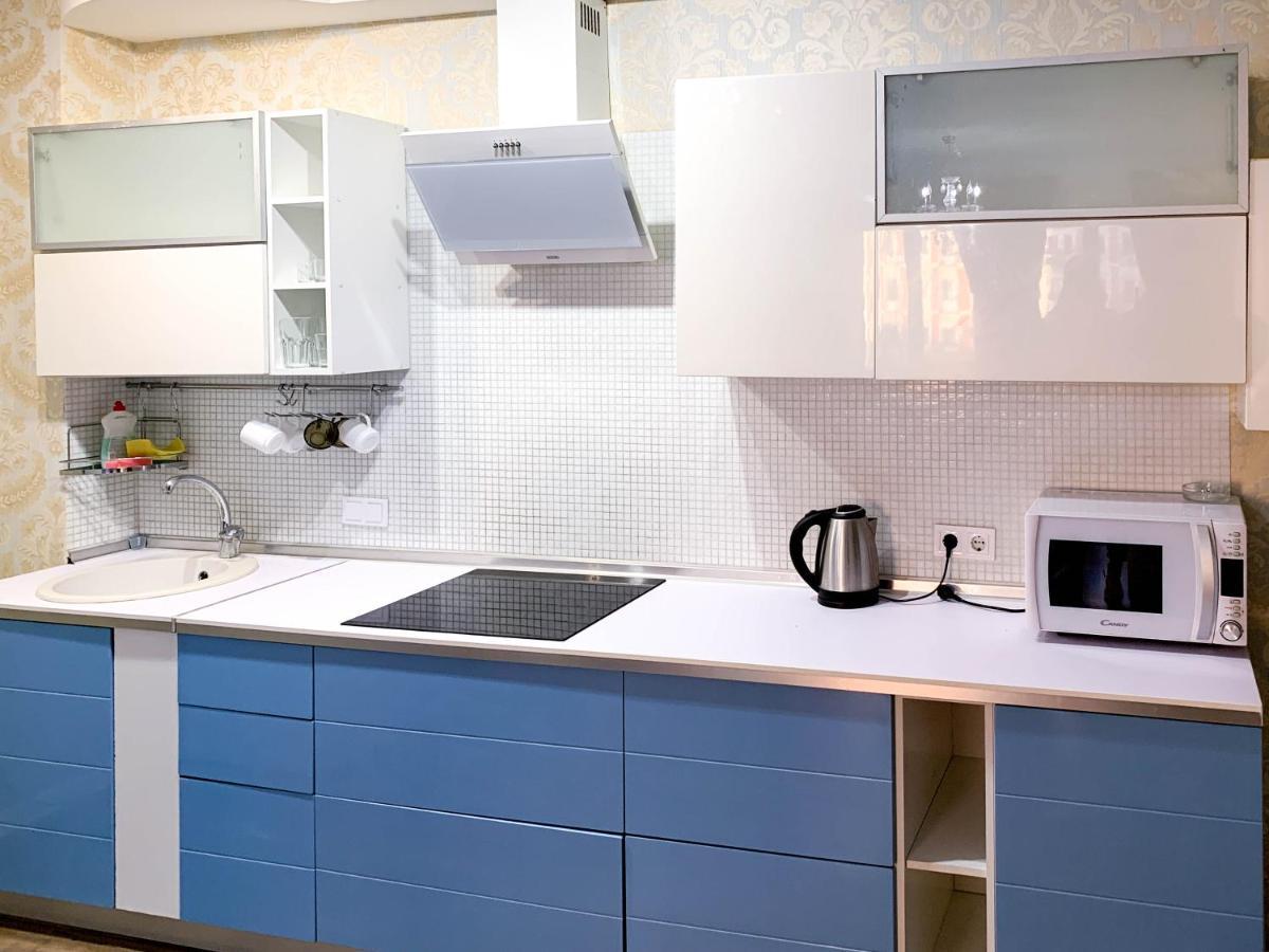 Grunvald Lux Apartment Kyiv Exterior photo