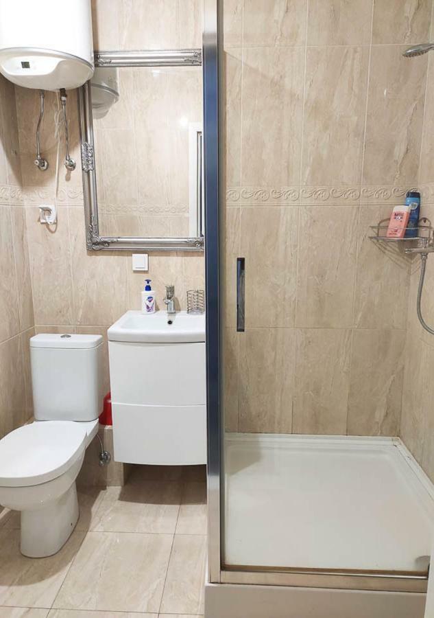 Grunvald Lux Apartment Kyiv Exterior photo